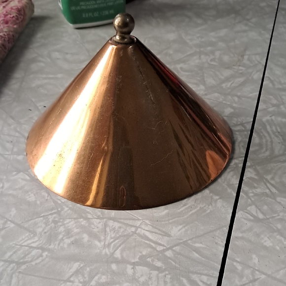 Metal Lampshade - Picture 1 of 6